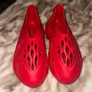 Brand new, never worn Yeezy Foam runners.